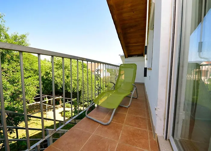 Apartment Anica By Interhome Pridraga