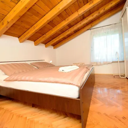 Apartman Anica By Interhome *